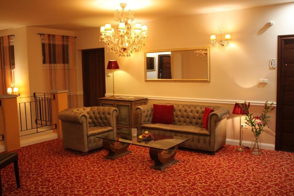Hotel Al Faro Lodge Am See Podersdorf am See Exterior photo