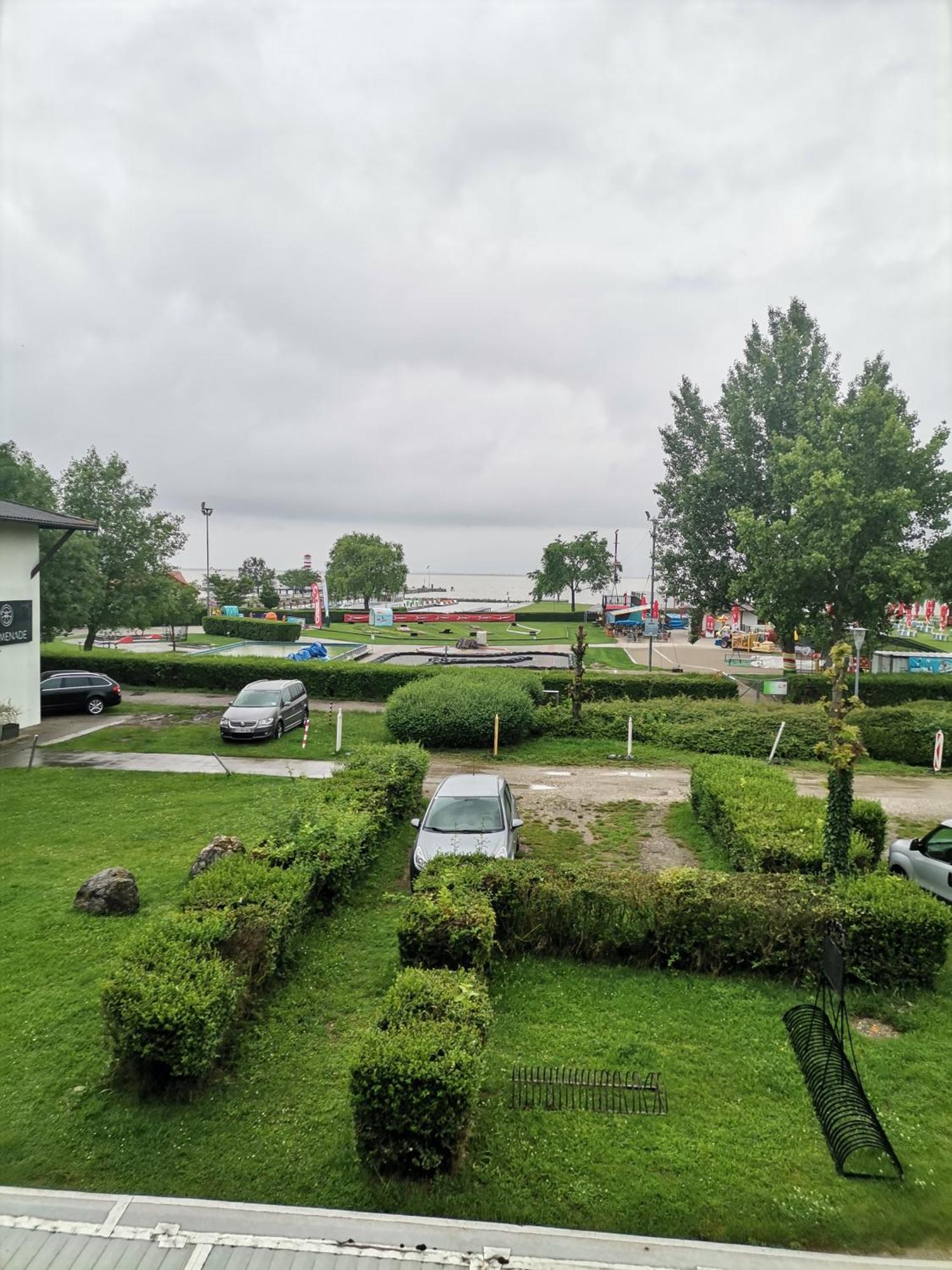 Hotel Al Faro Lodge Am See Podersdorf am See Exterior photo