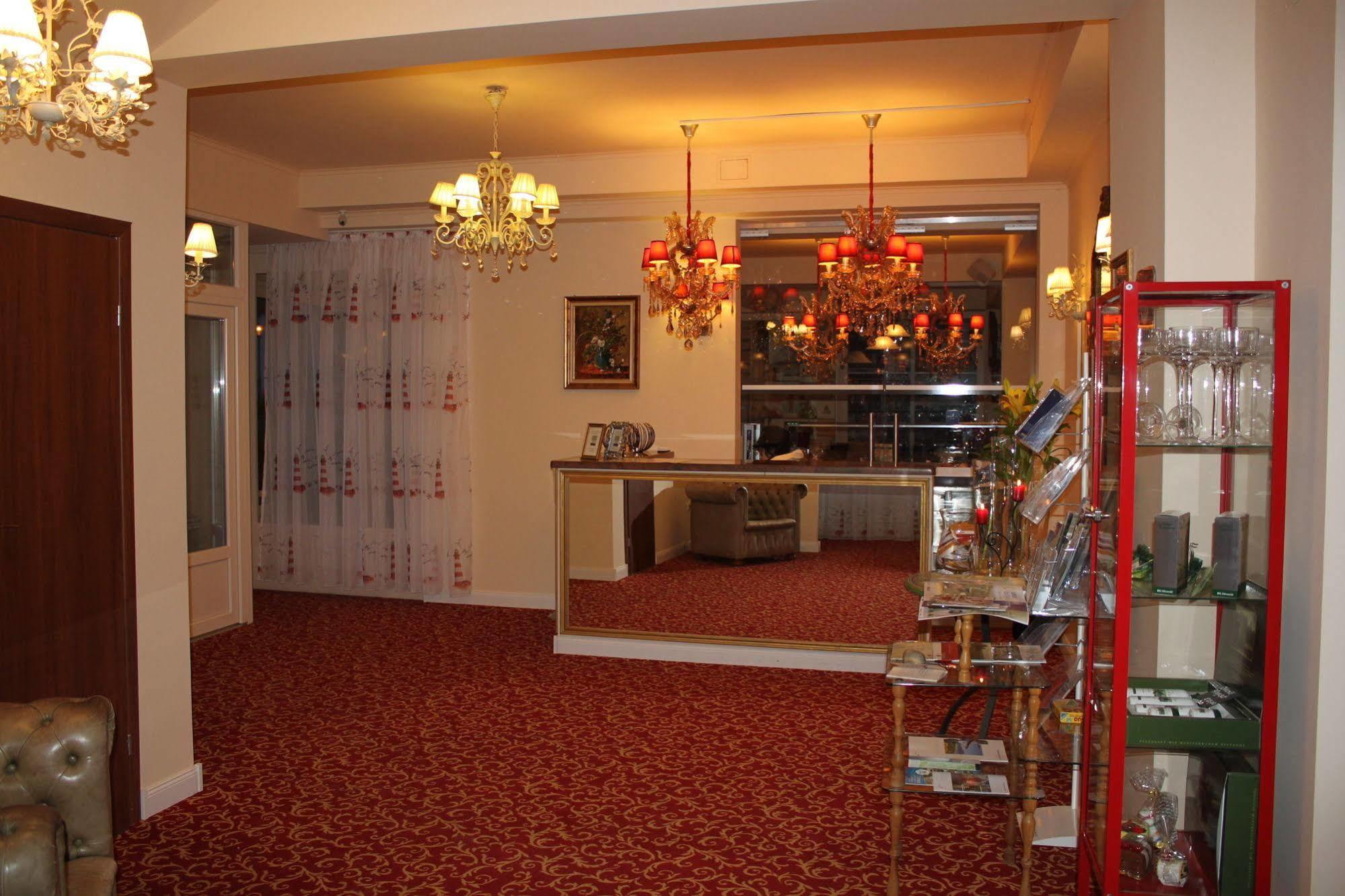 Hotel Al Faro Lodge Am See Podersdorf am See Exterior photo